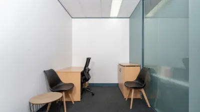 Oficina en alquiler en Calle Enrique Mariñas, 32 - Vista 2