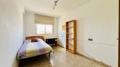 Piso en alquiler en Calle Periodista Francisco Giles Jiménez, 2, Cartuja (Distrito Norte. Granada Capital) de 800 €<span>/mes</span>