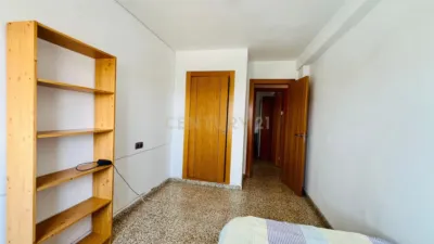 Piso en alquiler en Calle Periodista Francisco Giles Jiménez, 2, Cartuja (Distrito Norte. Granada Capital) de 800 €<span>/mes</span>