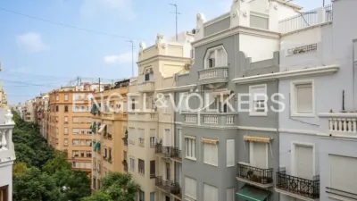 Apartment on Carrer de Císcar photo 33
