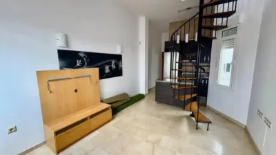 Top-floor apartment on Calle Rioja, 6 photo 9