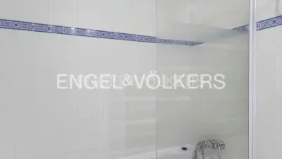 Apartment on Calle de Balbina Valverde photo 16