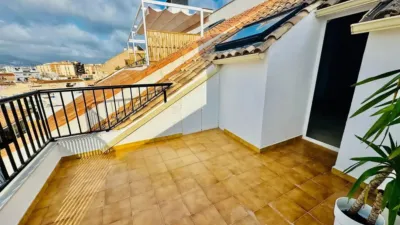 Top-floor apartment on Calle Rioja, 6 photo 12