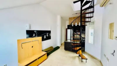 Top-floor apartment on Calle Rioja, 6 photo 5