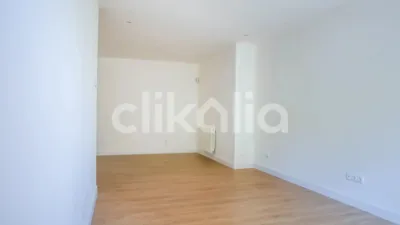 Piso en Orcasitas photo 2