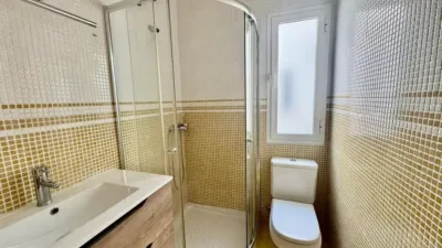 Top-floor apartment on Calle Rioja, 6 photo 35