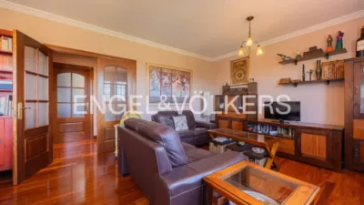 Apartment on Sabino Arana Street photo 5