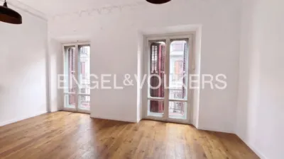 Apartment in Palacio photo 6