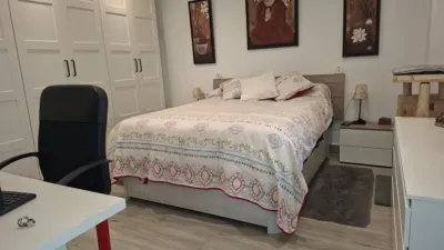 Apartment in Valdezorras-El Gordillo photo 19