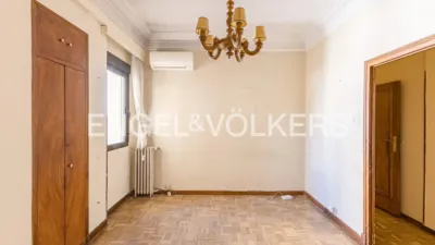 Apartment on Calle de O'Donnell photo 15