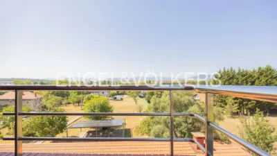 Apartment on Sabino Arana Street photo 34
