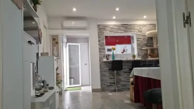 Apartment in Valdezorras-El Gordillo photo 18