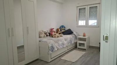 Apartment in Valdezorras-El Gordillo photo 6