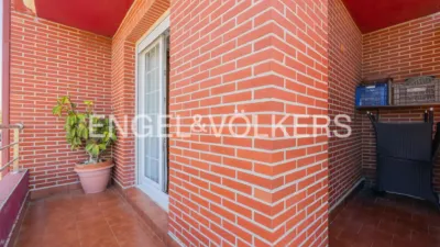 Apartment on Sabino Arana Street photo 32