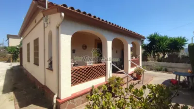 House in Sant Andreu de La Barca photo 2