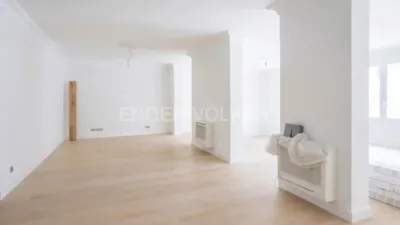 Apartment in Palacio photo 25