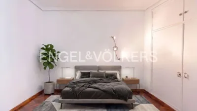 Apartment in Palacio photo 11