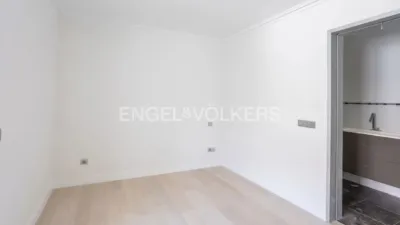 Apartment in Palacio photo 34