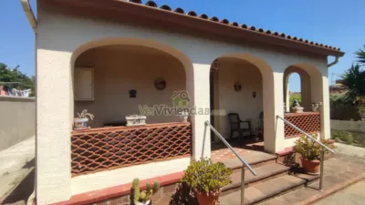 House in Sant Andreu de La Barca photo 3