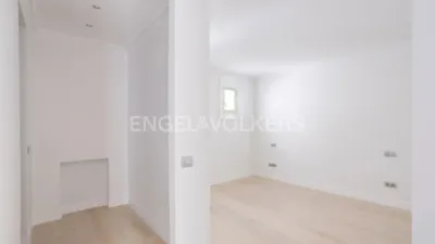 Apartment in Palacio photo 28
