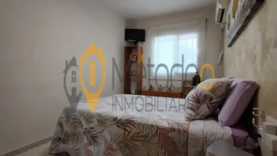 Flat on Calle de Chucena photo 4