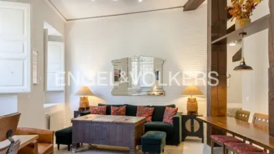 Apartment in Palacio photo 2