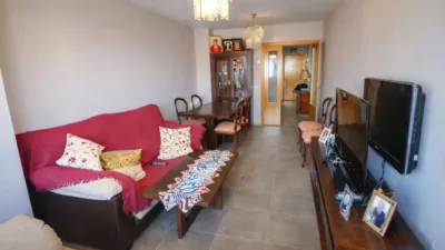 Apartment in Parla Este photo 2