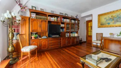 Flat on Calle de San Marcial photo 6