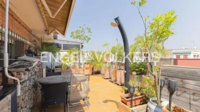 Penthouse in El Camp de l'Arpa del Clot photo 2