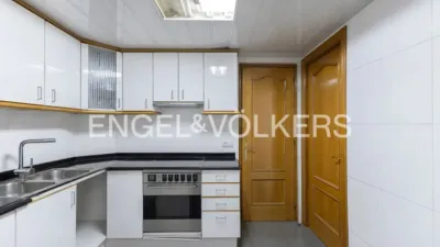 Apartment in El Camp de l'Arpa del Clot photo 27