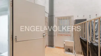 Apartment in El Camp de l'Arpa del Clot photo 25