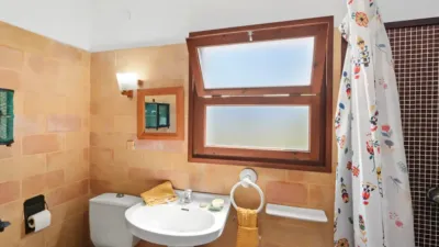 House on Carrer de Marc Antoni photo 21