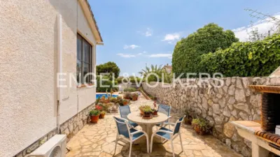 House in Parc de Cubelles-La Solana photo 26