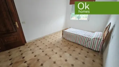 Flat in Baralla (Town Centre) photo 11