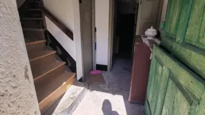 Casa rústica en venta en Abeancos (San Salvador Melide) - Más