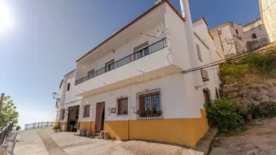 House on Calle de Midiles photo 2