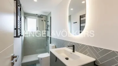 Penthouse in L'Eixample Centre-Barri Antic photo 9