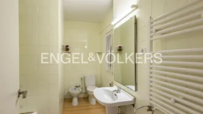 Flat in Molins de Rei photo 16