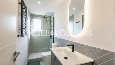 Penthouse in L'Eixample Centre-Barri Antic photo 8