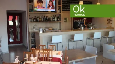 Local comercial en alquiler en Avenida de Vilaboa, cerca de Avenida de Cordeda - Més