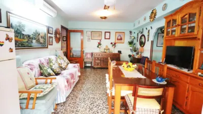 Apartment on Carrer de Miguel Hernández, 132 photo 2