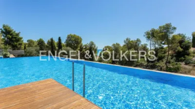 Duplex in Carrer de Baluard photo 25