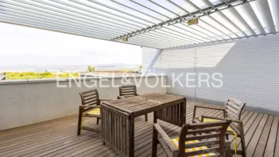 Duplex in Carrer de Baluard photo 9