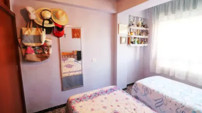 Apartment on Carrer de Miguel Hernández, 132 photo 17