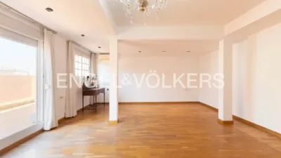 Penthouse on Calle de Mosén Fenollar photo 10