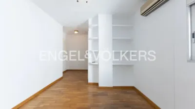 Penthouse on Calle de Mosén Fenollar photo 28
