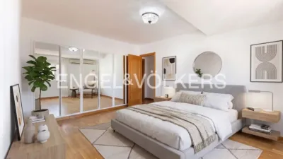 Penthouse on Calle de Mosén Fenollar photo 36