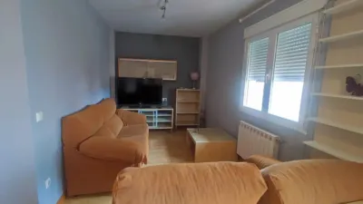 Apartment in Plasencia photo 2