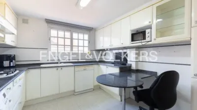 Penthouse on Calle de Mosén Fenollar photo 14
