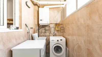 Apartment on Carrer de Roger de Flor photo 11